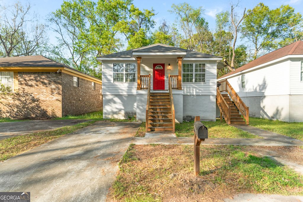1908 Comet Avenue, Savannah, GA 31405