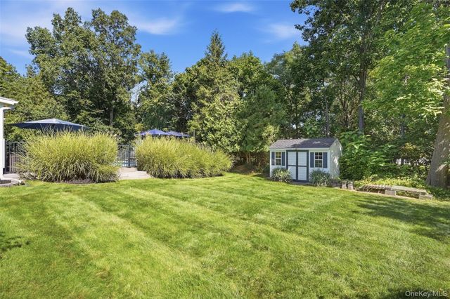 83 Harth Drive, New Windsor, NY 12553