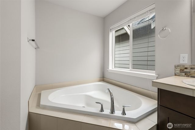 20135 18th Avenue Ct E, Spanaway, WA 98387