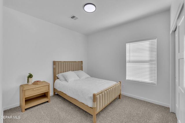 1200 Night Sky Street, Horizon City, TX 79928