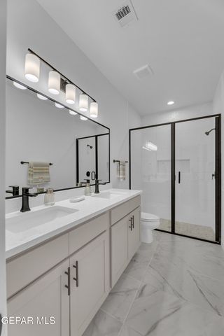 1200 Night Sky Street, Horizon City, TX 79928