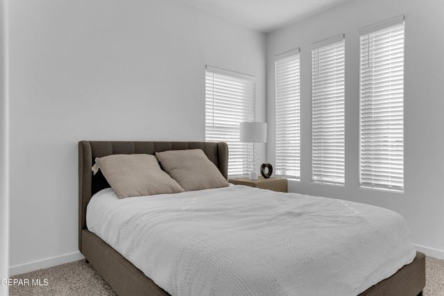 1200 Night Sky Street, Horizon City, TX 79928
