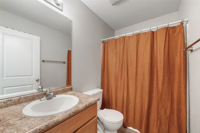 1139 Cornerstone Lane, Pleasant Hill, IA 50327