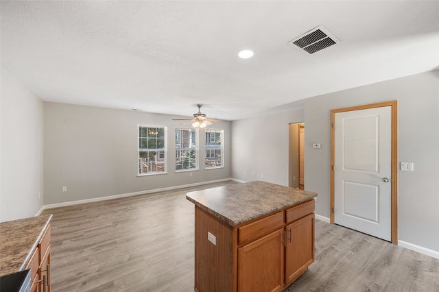 1139 Cornerstone Lane, Pleasant Hill, IA 50327