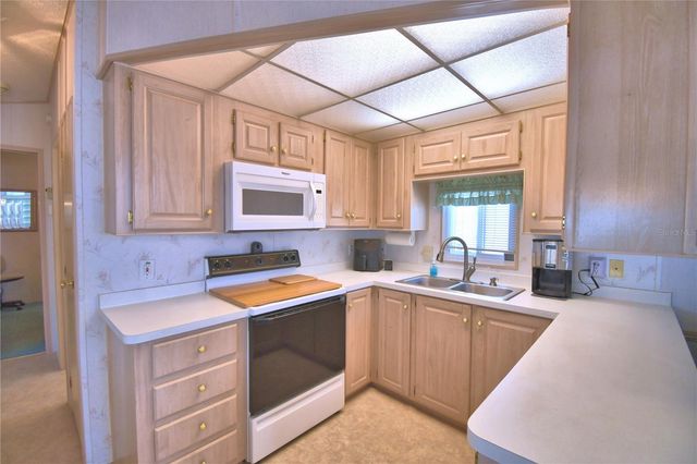 251 PATTERSON ROAD H38, Haines City, FL 33844