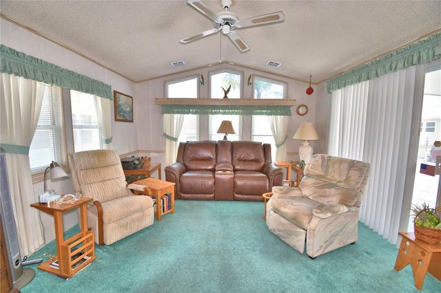 251 PATTERSON ROAD H38, Haines City, FL 33844