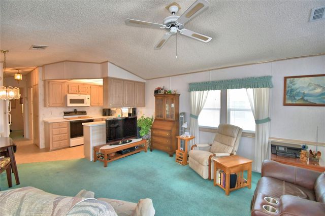 251 PATTERSON ROAD H38, Haines City, FL 33844