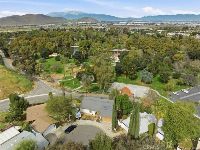 2715 Brockton, Riverside, CA 92501