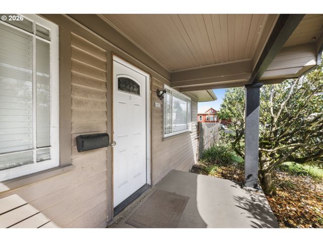 1023 Ne 60TH Ave Ne, Portland, OR 97213