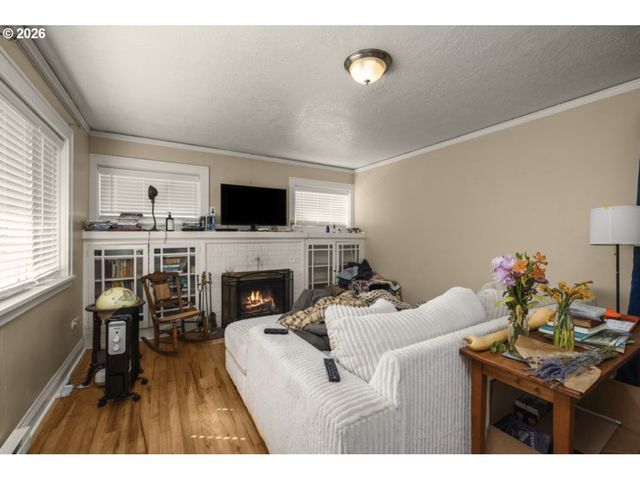 1023 Ne 60TH Ave Ne, Portland, OR 97213