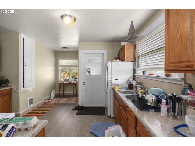 1023 Ne 60TH Ave Ne, Portland, OR 97213