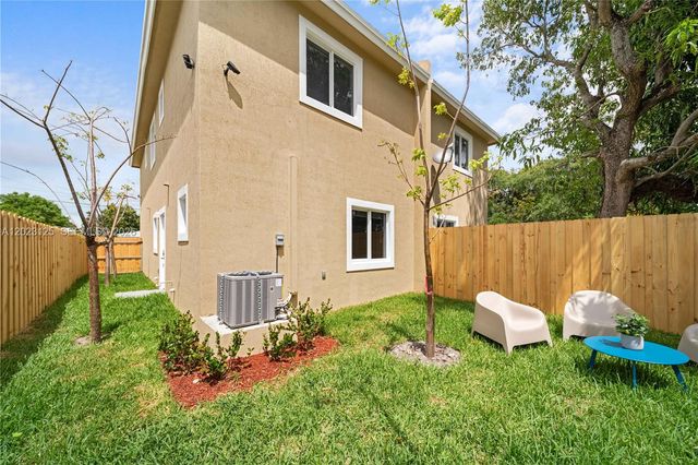 1770 NW 55th St 1770, Miami, FL 33142