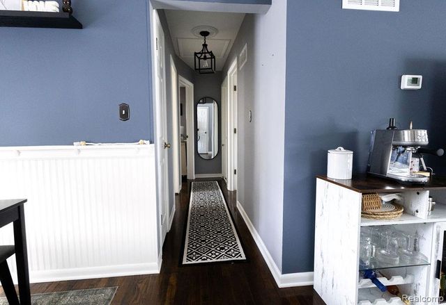 823 Southwood Drive, Fenton, MI 48430