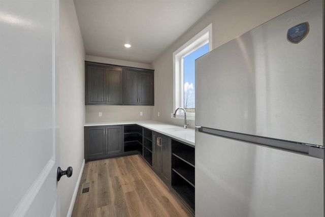 263 KERRIGAN DRIVE, Wrightstown, WI 54180