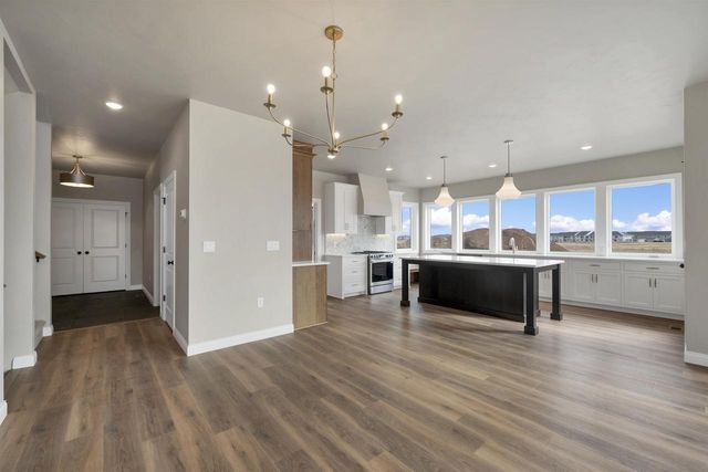 263 KERRIGAN DRIVE, Wrightstown, WI 54180