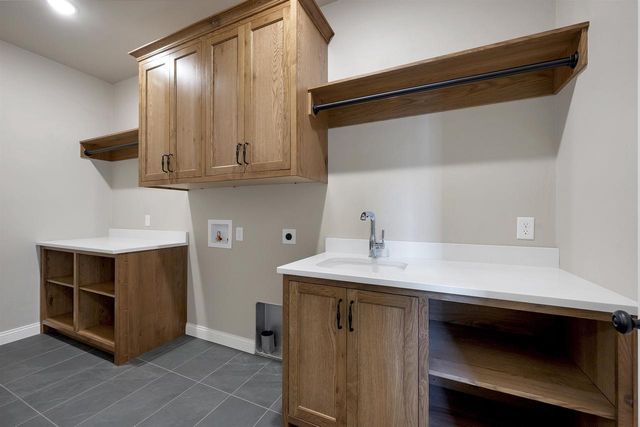 263 KERRIGAN DRIVE, Wrightstown, WI 54180