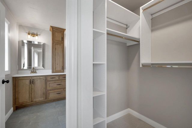 263 KERRIGAN DRIVE, Wrightstown, WI 54180