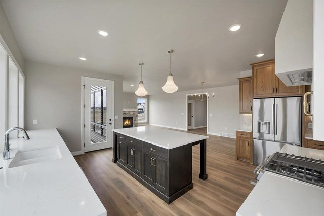 263 KERRIGAN DRIVE, Wrightstown, WI 54180