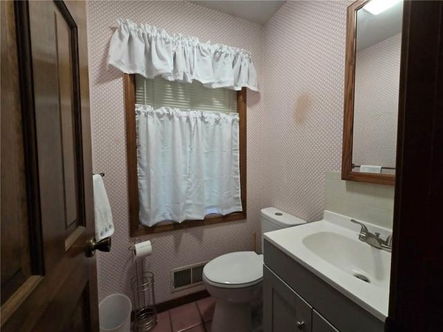 145 Lynn Lea Lane, Warsaw, MO 65355