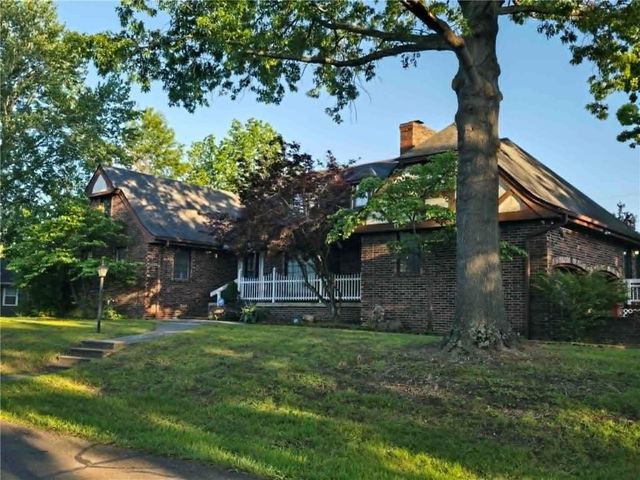 145 Lynn Lea Lane, Warsaw, MO 65355