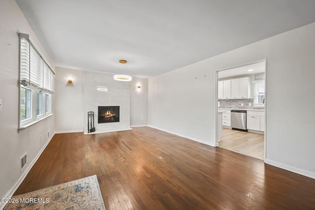 432 18th Avenue, Brick, NJ 08724
