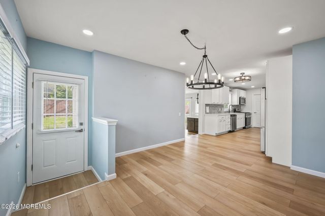 432 18th Avenue, Brick, NJ 08724