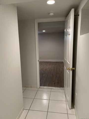 15 Maple Street Lower Level, Dobbs Ferry, NY 10522