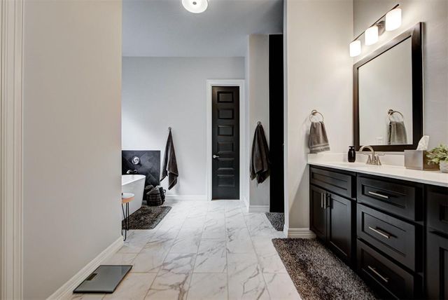 2108 Asaro Way, Edmond, OK 73034