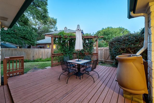 3624 Malone DR, Austin, TX 78749