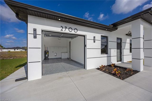 2700 49th ST SW, Lehigh Acres, FL 33976