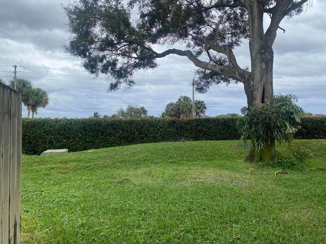 6115 Bay Isles Drive, Boynton Beach, FL 33437