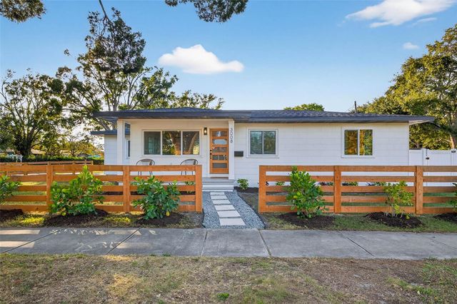 3008 JACKSON STREET N, St Petersburg, FL 33704