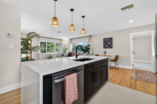 3008 JACKSON STREET N, St Petersburg, FL 33704
