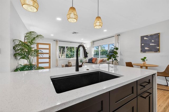 3008 JACKSON STREET N, St Petersburg, FL 33704