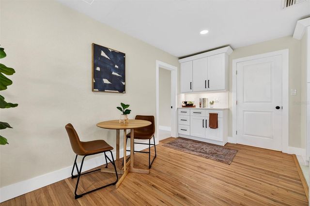 3008 JACKSON STREET N, St Petersburg, FL 33704