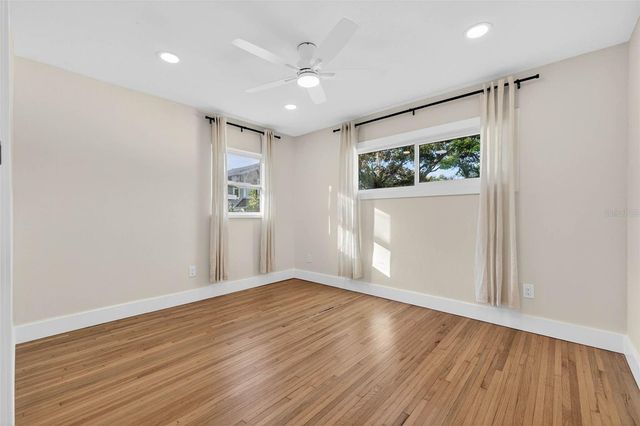 3008 JACKSON STREET N, St Petersburg, FL 33704