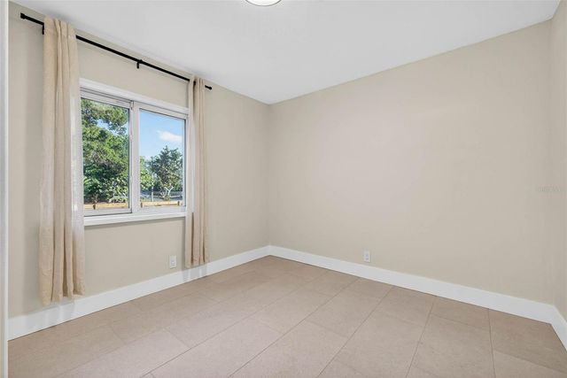 3008 JACKSON STREET N, St Petersburg, FL 33704