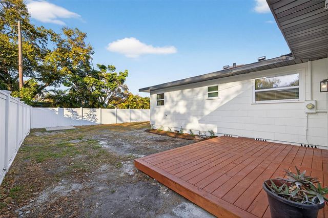 3008 JACKSON STREET N, St Petersburg, FL 33704