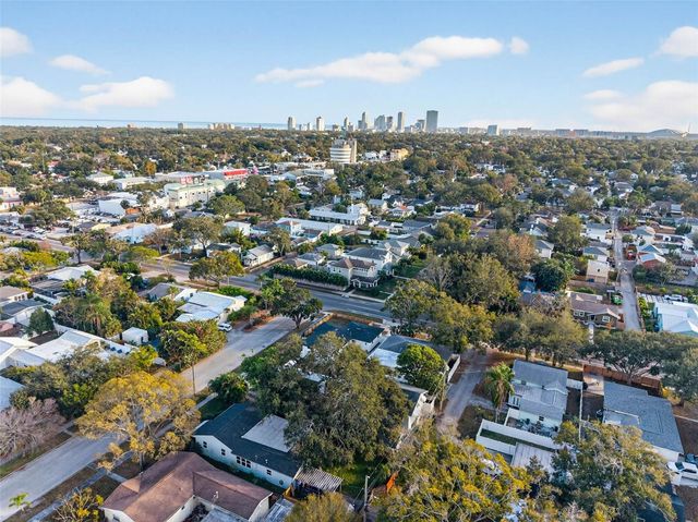3008 JACKSON STREET N, St Petersburg, FL 33704