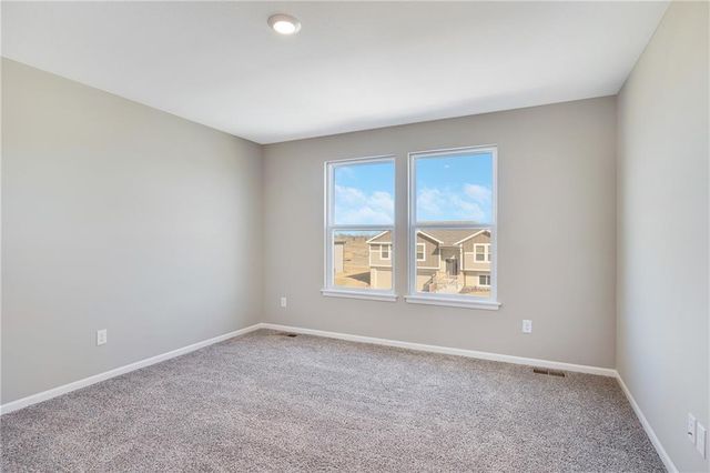 2523 SW Mitchell Street, Oak Grove, MO 64075
