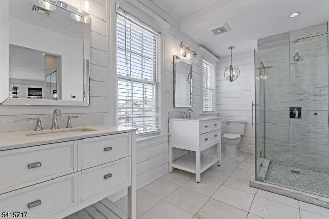 449 Park Ave, City Of Orange Twp., NJ 07050