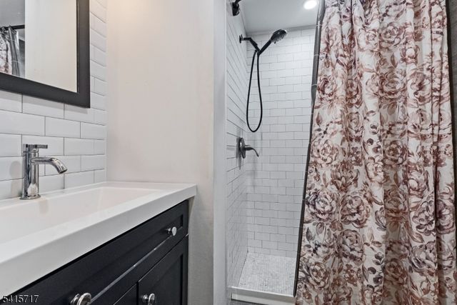 449 Park Ave, City Of Orange Twp., NJ 07050