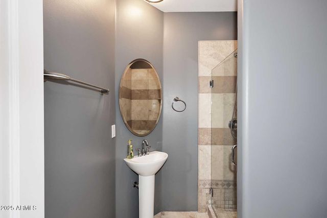 18258 N 15TH Place, Phoenix, AZ 85022