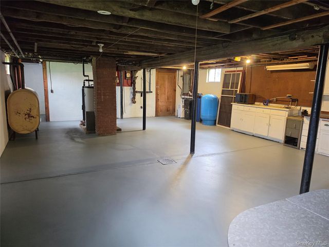 1836 Route 300, Newburgh, NY 12550