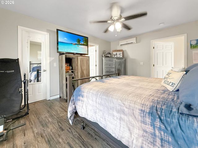 515 MEMORY Ln, Brookings, OR 97415