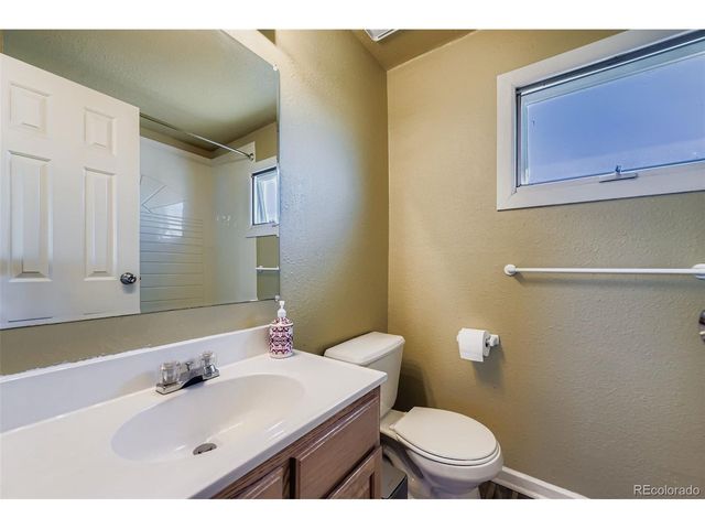 320 S County Road 23, Berthoud, CO 80513