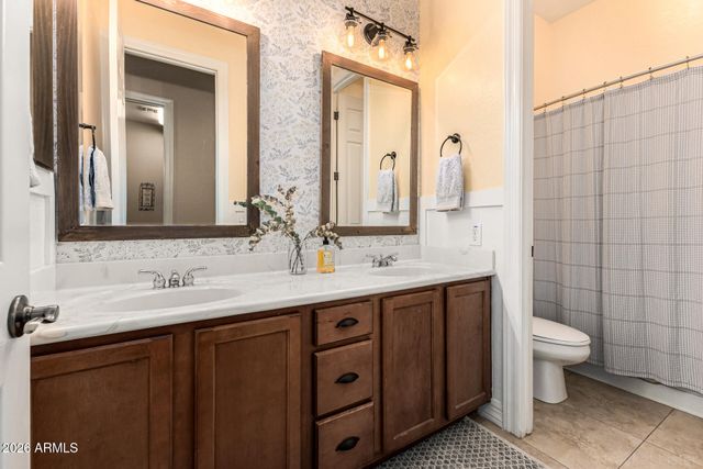 1310 E Ibis Street, Gilbert, AZ 85297