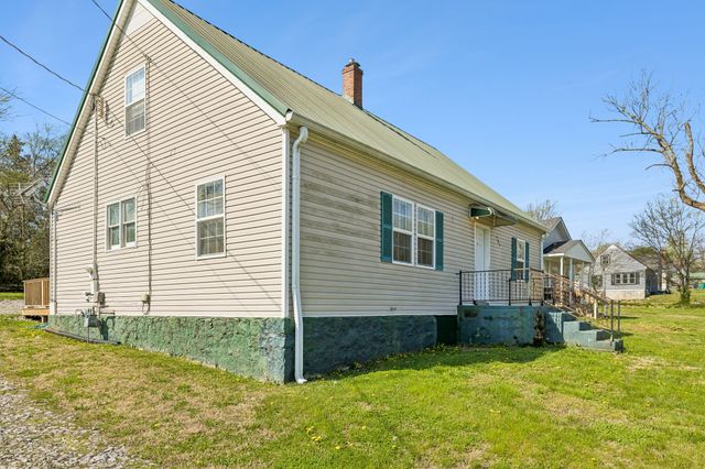 731 Cedar St, Lewisburg, TN 37091