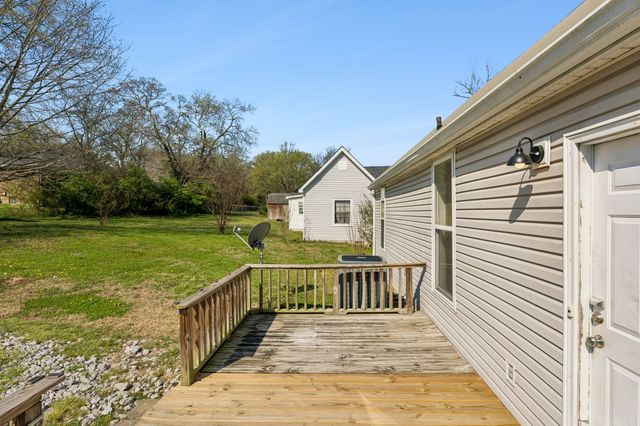 731 Cedar St, Lewisburg, TN 37091