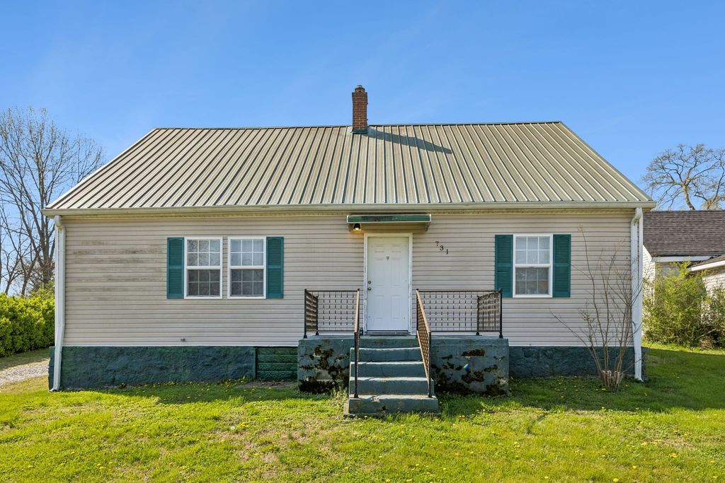 731 Cedar St, Lewisburg, TN 37091